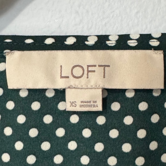 LOFT Green Polka Dot Long Sleeve Blouse - Picture 4 of 4